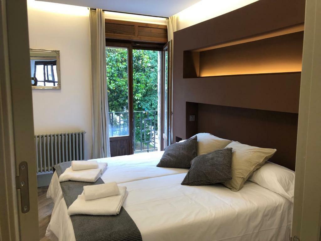 Casa Abego Apartment Cangas de Onis Exterior photo